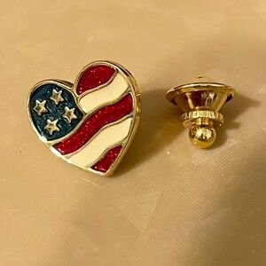 Vintage Avon American Flag Heart Pin Enamel Gold-tone Metal Base